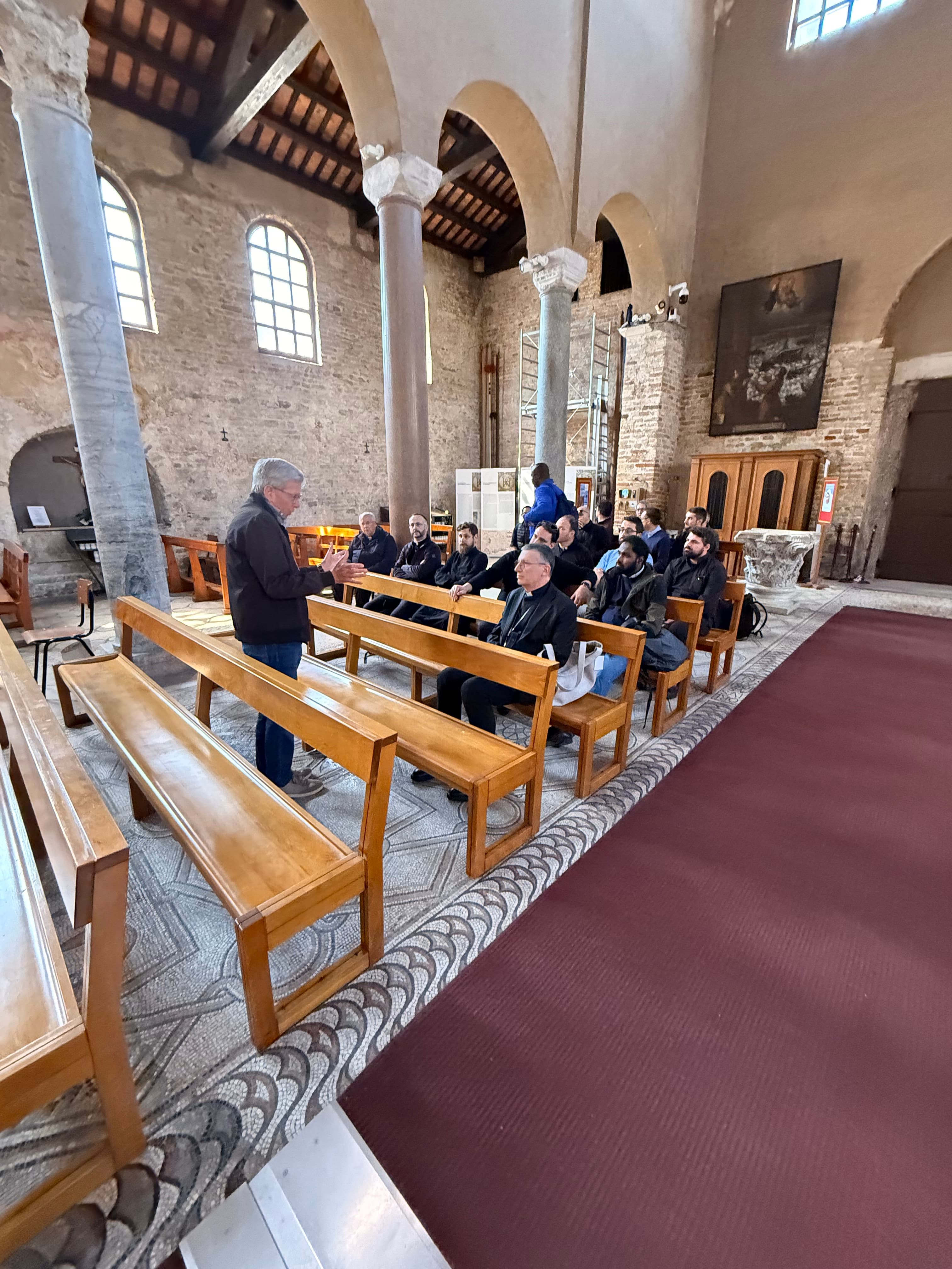 Il vescovo di Trieste in visita a Grado
